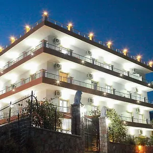 Mihalis Apartmán